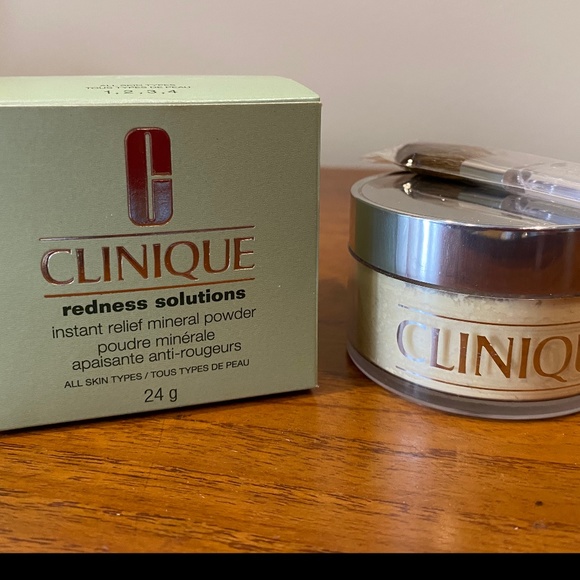Clinique Other - Large Clinique Redness Solutions Mineral Loose Powder- RARE